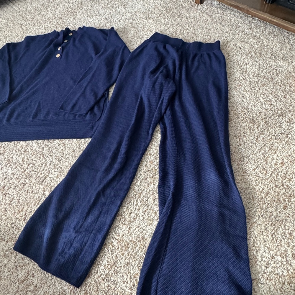 Navy Blue Women's Sweater Pants & Top Set
